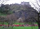 Santas run under Edinburgh Castle